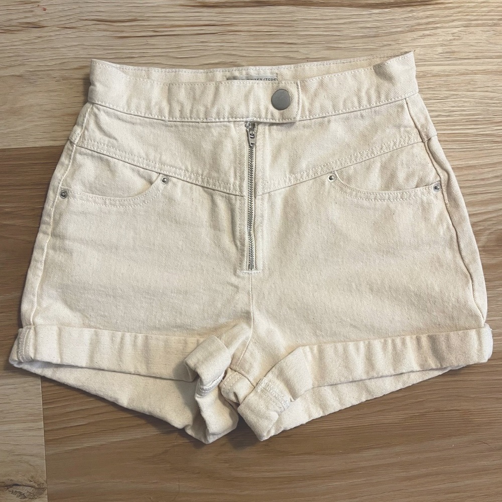 UO cream denim shorts